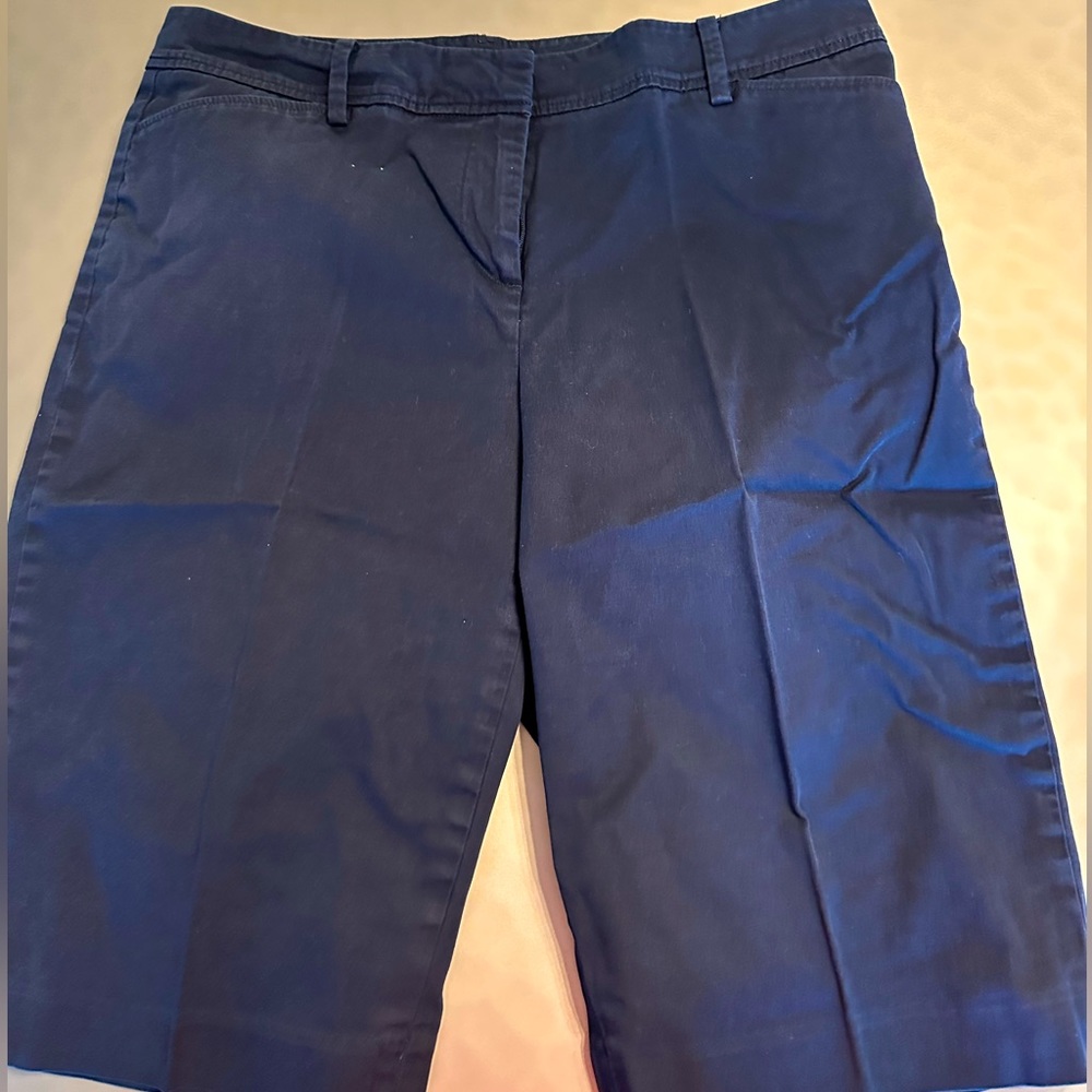 Talbots size 10 Perfect Short
